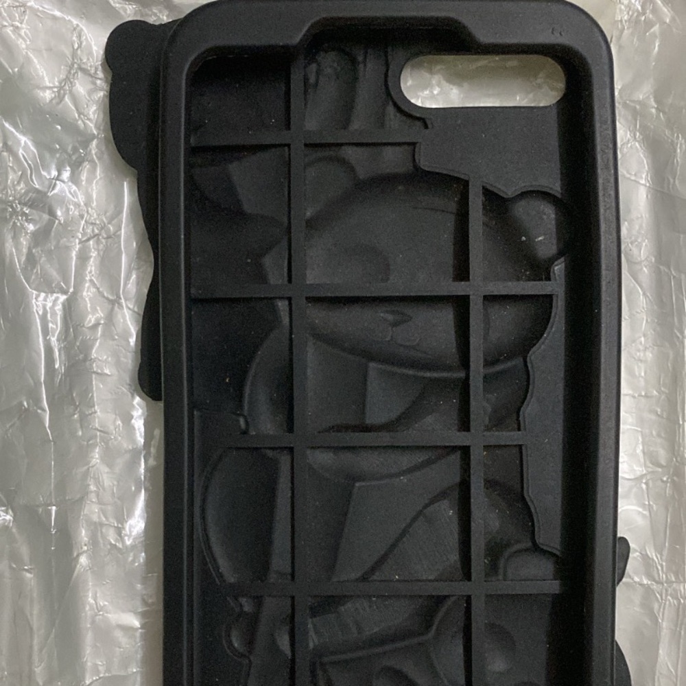 Set of 2 iPhone 8 Plus/ 7 plus back covers - Picture 8 of 8